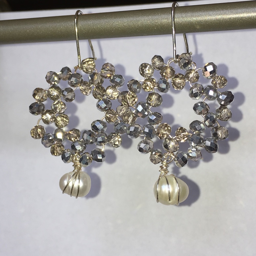 Crystal & Pearl Wreath Earrings